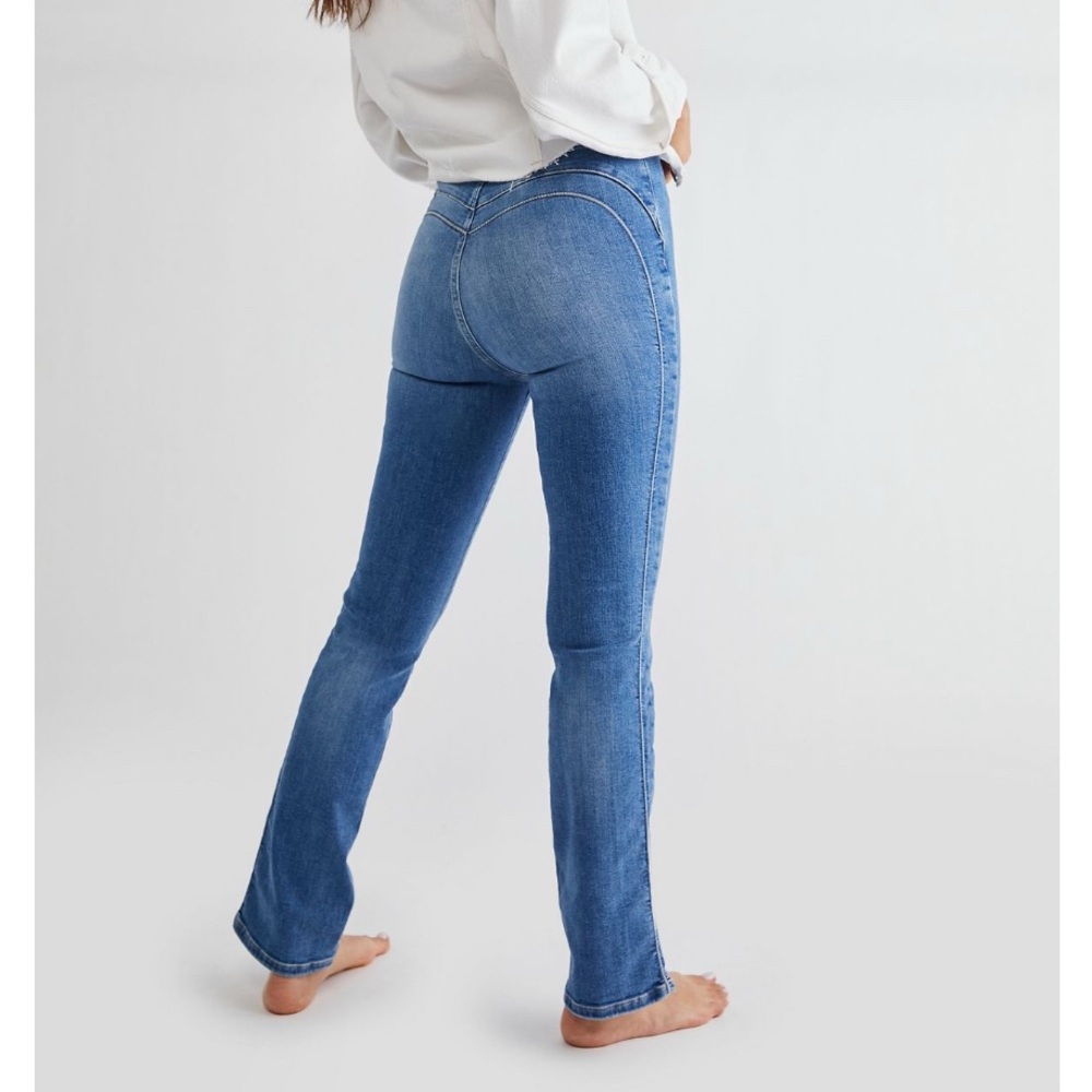 We The Free Cross My Heart Slim Straight Leg Jeans Size 26